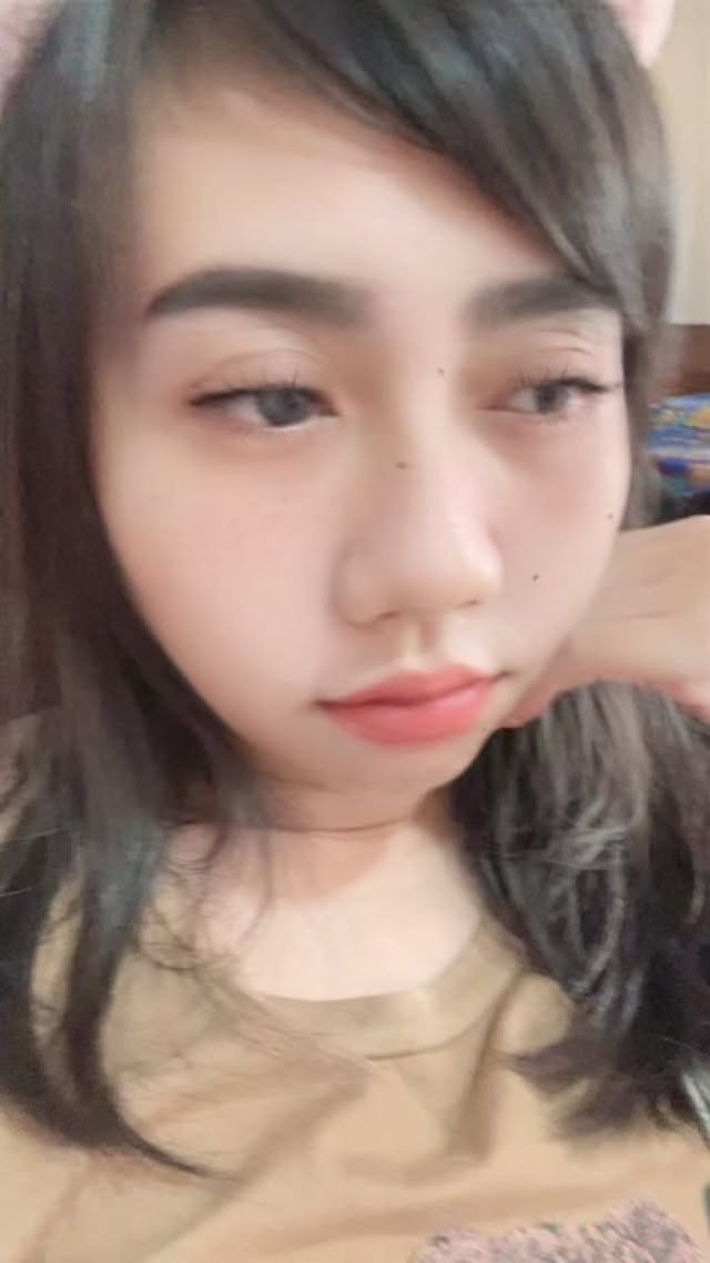 🙄🫤😏