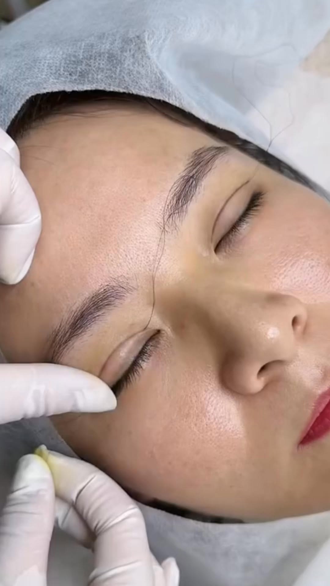 Nháy mắt một cái là hô biến mắt một mí thành 2 mí. Làm đẹp không xâm lấn không cần nghi dưỡng. #nhanmitunhien #nhanmi