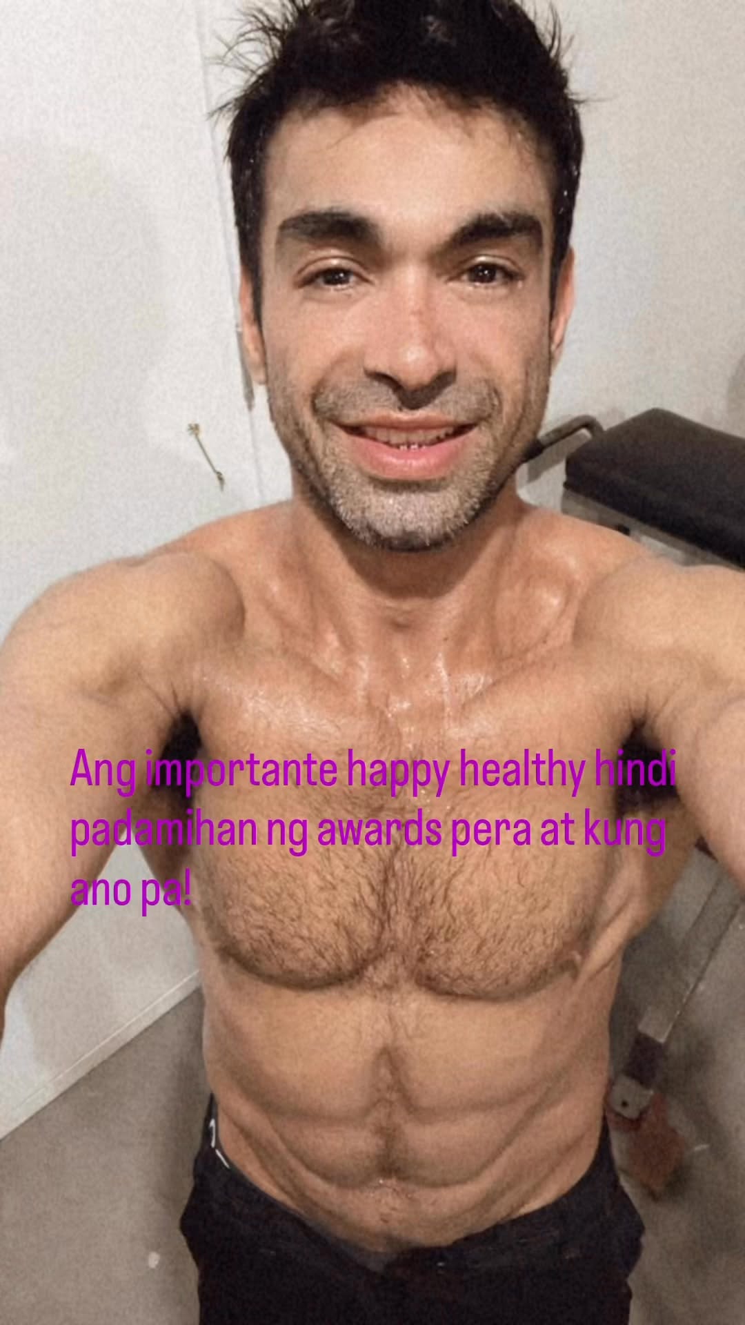Ang importante happy healthy hindi padamihan ng awards pera at kung ano pa!