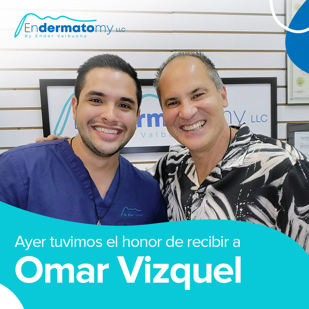 Ayer tuvimos el honor de recibir en nuestro consultorio a nuestro grandes ligas venezolano Omar Vizquel, excelente persona, calidad humana, padre, parte del salón de la fama del béisbol venezolano.
Muy honrados, emocionados por su visita ⭐⭐⭐
#grandeliga #beisbol #omarvizquel #visita #consultorio #tratamiento #venezolano #honor #oportunidad #emocion