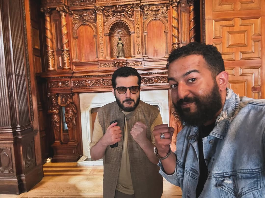يا حظي بهالصورة 💚 الله يطول بعمرك ويسعدك دايما 💚
So proud of this picture 💚
@turkialalshik
With the MAN him self ❤️❤️❤️