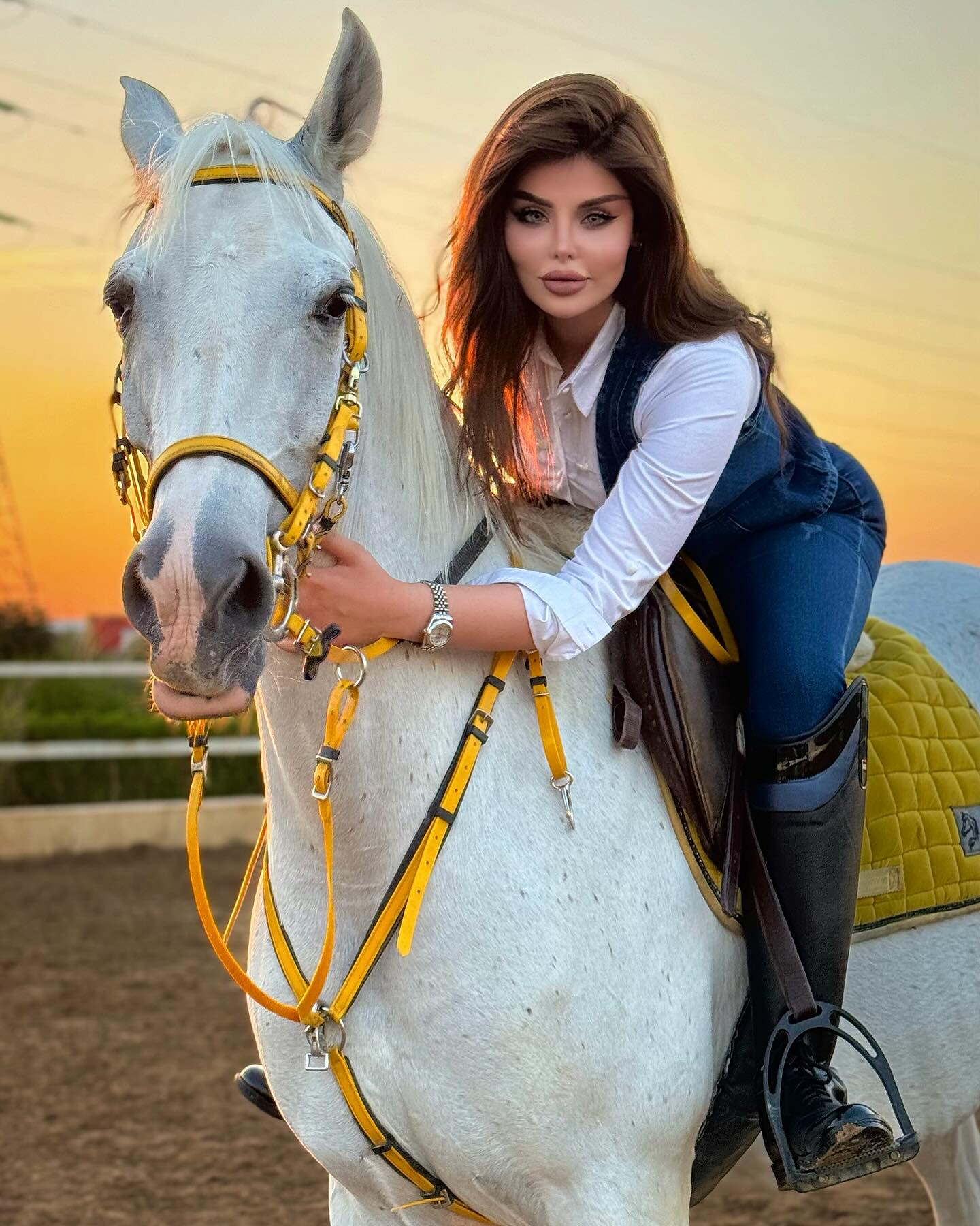 «لا تُخَيِّبْ راجيكَ.» 🐚🐎