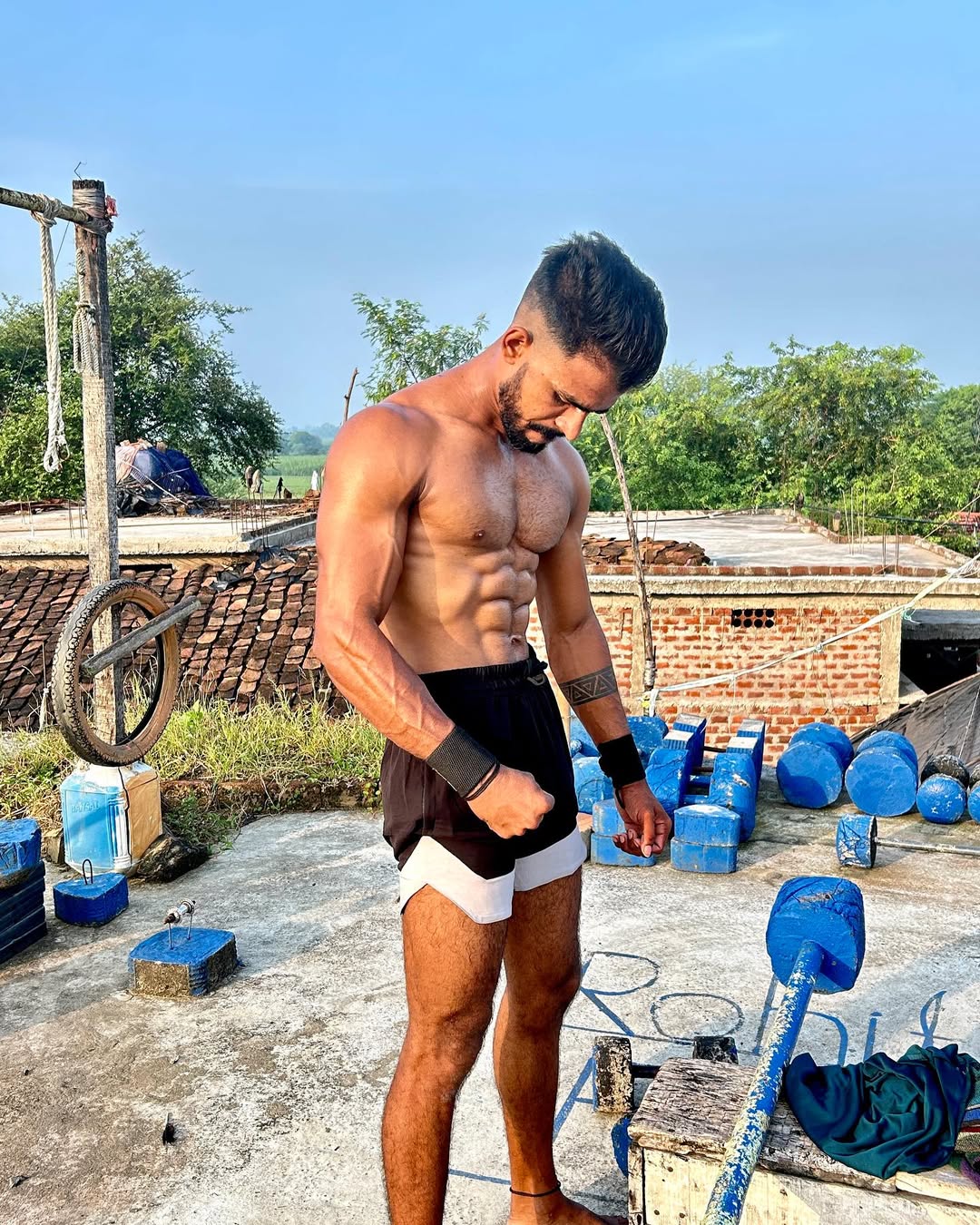 My New Post Deai Hard work 🏋️♀️🔥
#post #postmalone #newpost #instagram
#instagood #instalike #gymmotivation #gymlife #gymaddict #fitnessmotivation #fitness #fit #desi #explore #workout #bodybuilding #body #viralpost #viral