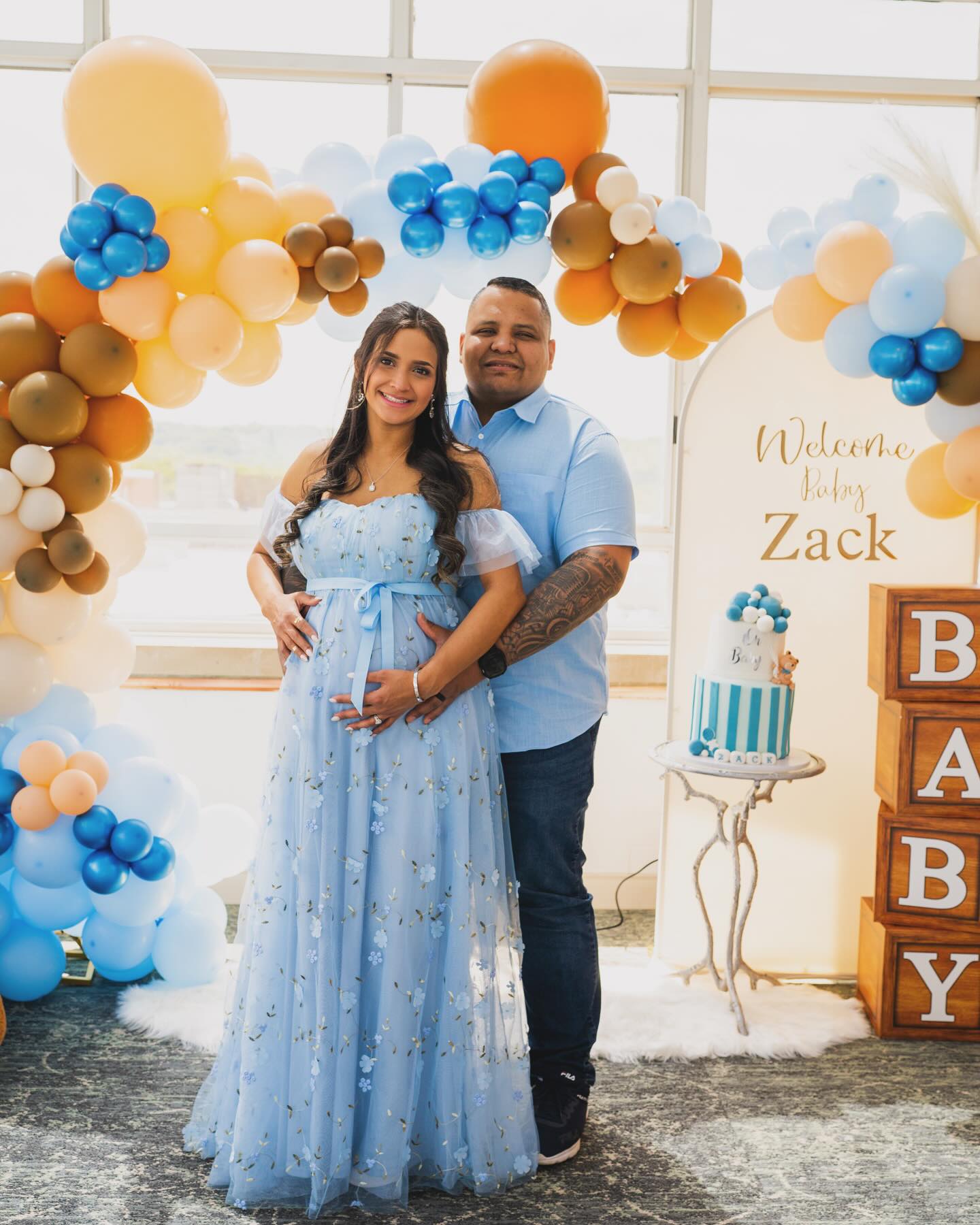 Baby Shower Zack🩵
.
.
Un hermoso momento junto a personas especiales.
No podía dejar pasar estas fotografías como recordatorio de la bondad de Dios en nuestras vidas y del amor que estábamos preparando para darte bebé. Te amamos baby Zack 🥹.
.
.
Gracias @veronica_perdomox2 por capturar este tiempo 😍📸