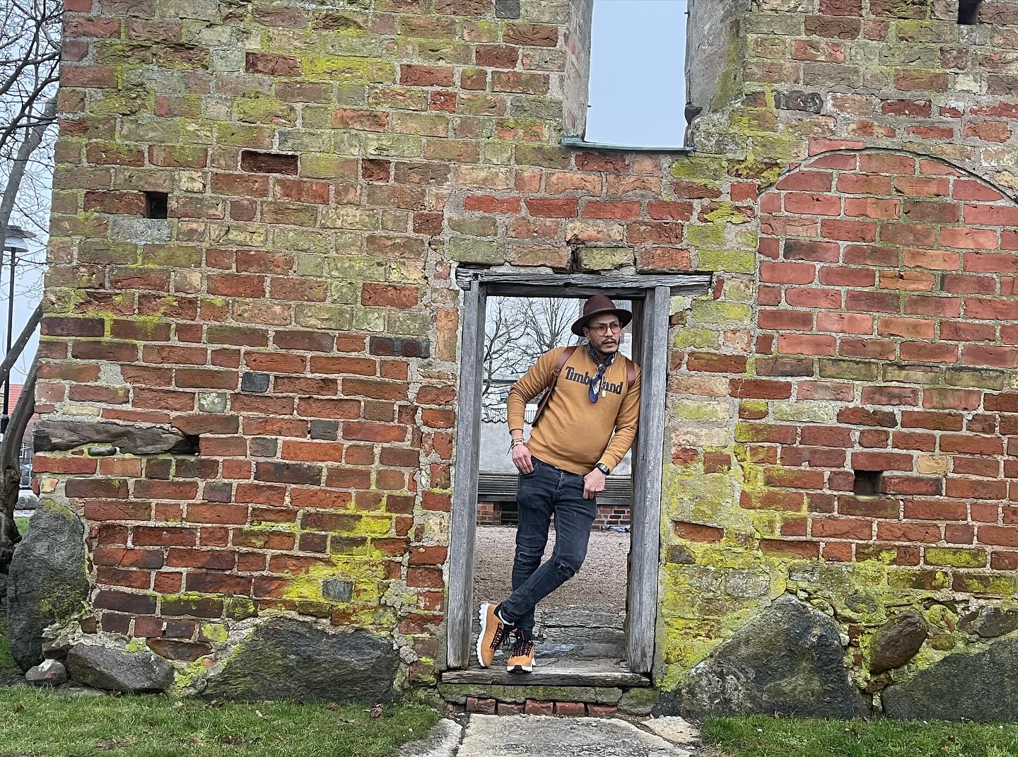 Got Sweden on my mind๐ธ๐ช๐ฅนโฅ๏ธ
We didnโt stay much in Sweden, but I donโt know what it was that made me promise myself I would definitely come back hereโ๏ธ๐
.
.
.
#sweden #swedish #sweden๐ธ๐ช @moroccanbartender @absoluthome @hamzaachh_47 #sweden_photolovers #swedenimages #swedentrip #swedentravel #swedenhouse #swedenvideos #swedenmylove #swedentravel #swedentravels #swedenfood #swedishpeople #swedishbuilding #swedishbuilding