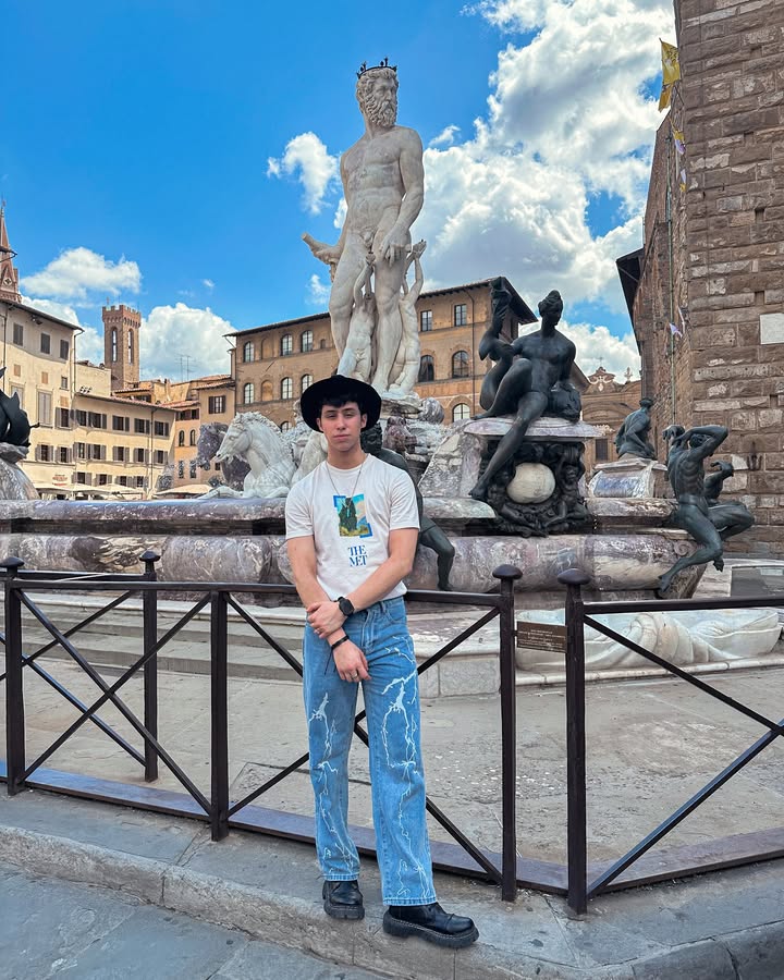 Arte, arte e solo arte ❤️
.
.
#firenze #florence #italy #art #couples
