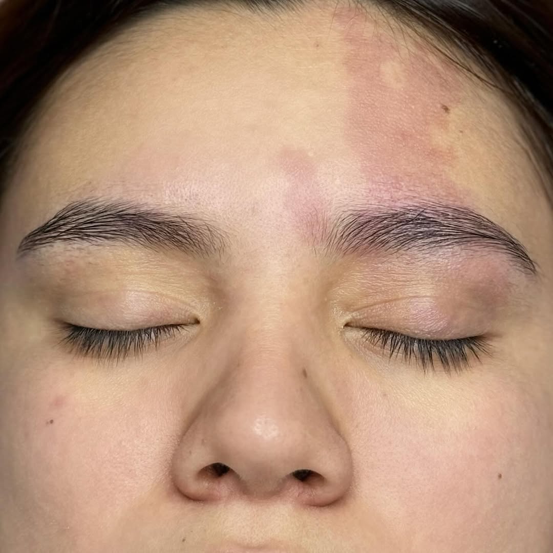 Book now ! Agenda tu cita 📍Modesto, Ca
Brow lamination + tint and wax
#browlamination #browlaminationbeforeandafter #browtint #hayward #modesto #modestoca #makeup #powderbrows #perfect #perfectbrows #brows #cejas #laminadodecejas #