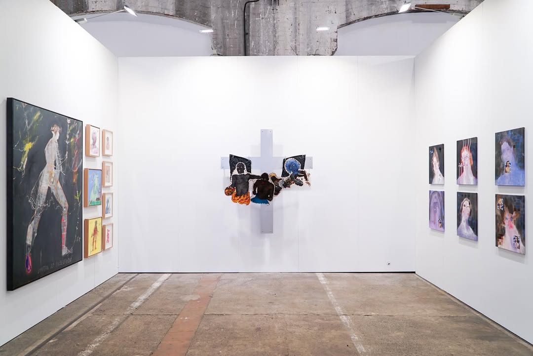 Our booth at @sydneycontemporary is open !!
We are showcasing a compelling exhibition featuring the works of Anna Mould, Pierre Mukeba, George Raftopoulos, and Damien Shen. These esteemed artists, recognized for their mastery of figurative and abstracted art, have come together to create a truly impactful experience.
𝗩𝗶𝘀𝗶𝘁 𝗣𝗿𝗮𝘅𝗶𝘀 𝗔𝗿𝘁𝘀𝗽𝗮𝗰𝗲 𝗮𝘁 𝗕𝗼𝗼𝘁𝗵 𝗝𝟬𝟮
Sydney Contemporary, Carriageworks
5-8 September 2024
Please contact us at praxis@praxisartspace.com to request the catalogue.
We look forward to your visit.