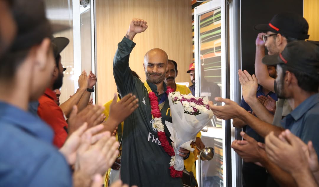 OVER THE MOON to welcome home our very own HERO, @faisalshafitness ! We're beyond proud of you for smashing the Guinness World Record in our national attire Shalwar Kameez! Your passion, dedication, and love for Pakistan shine brighter than any record!
We're honored to have shared this journey with you, Faisal! You've made us laugh, cry (happy tears!), and cheer until our voices were hoarse! Today, we celebrate YOU and your incredible achievement!
Here's a sneak peek from the welcome home bash we threw for Faisal at McDonald's! It was our small way of saying THANK YOU for making Pakistan proud!
#FaisalShafi #GuinnessWorldRecord #PrideOfPakistan #HomegrownHero #ShalwarKameezRecord #WelcomeHome #PakistanZindabad #RecordBreaker #McDonaldsPakistan #SupportLocalAthletes