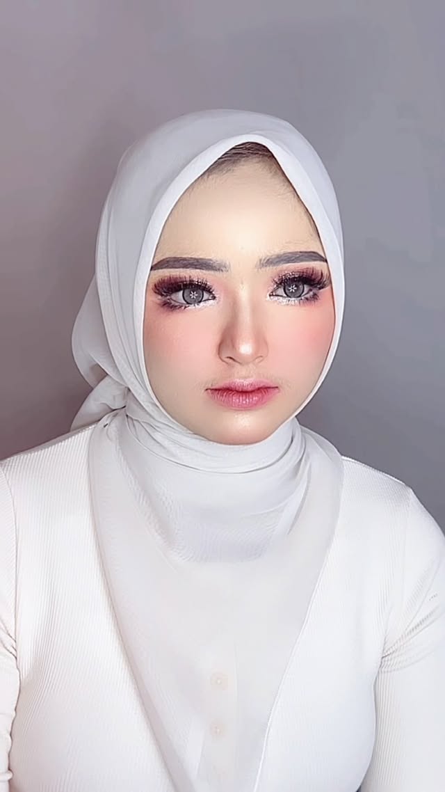 Siapa yang suka makeup cantik, elegant dan mewah😍😍
Yuk segera booking👇
Info 082272864242
#makeupartist #makeuptunangan #makeupnikah #makeupnikahan #makeupnikahaceh #makeupwisuda #makeupwisudabandaaceh #makeuptunangan #makeupnikah #makeupnikahbandaaceh #adataceh #makeupresepsi #makeupresepsibandaaceh #makeupbandaaceh #makeupnatural #makeupbarbie #pelaminan #pelaminanaceh #unsyiah #hantarannikah #hantaranaceh