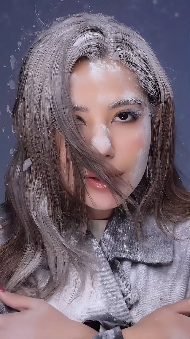هنختار ٣ من الكومنتات يكسبوا لون هدية منهم 😍
واخيراً وفرنالكم كولكشن عدسات يناسب لوك الشتا 🌧️❄️
مجموعة الوان تناسبك جداً في جو الشتا 💦
ومش بس كدة عليها عرض اوعي يفوتك 🥶
اجمل الوان الشتوية في براند CELIA
Order now ☑️
#nour_store_lenses #contactlenses #lenses #nourstorelenses #contactlens #celialenses #lenseschallenge #celia_lenses #winterstyle