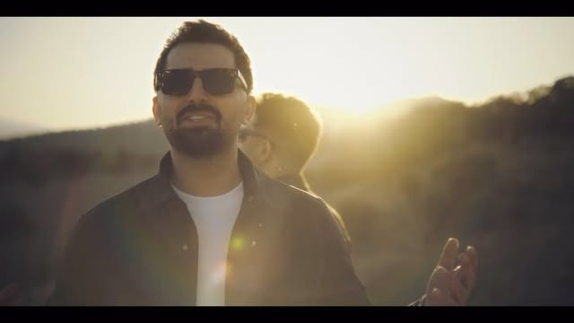 موزيك "ايخِمت"
@mohsennasry
@jasemkhodarahmi_music
.
بفرست براى اونى كه خيلى ميخوايش💜
.
#عاشقانه_هاى_لرى#جاسم_خدارحمی#محسن_نصرى#موزیک#ويديو#لرى#ممسنى#كهگيلويه