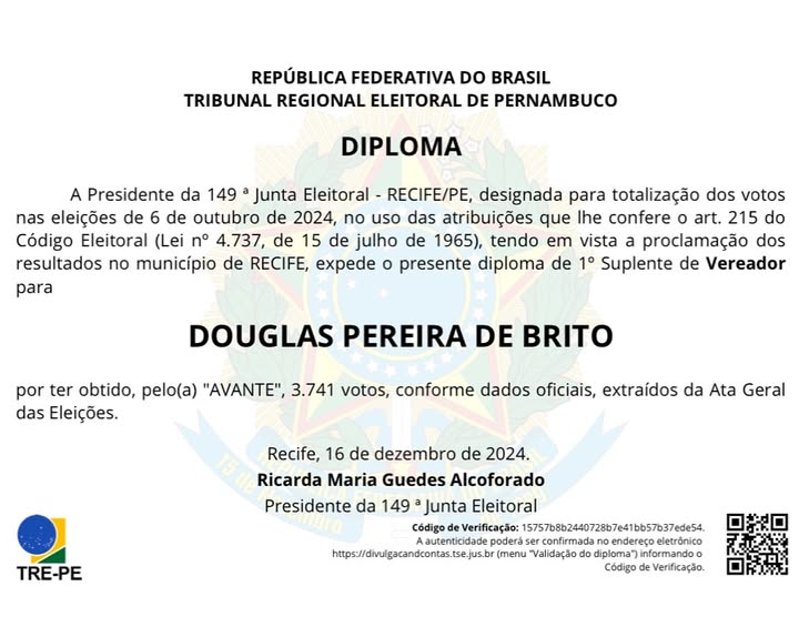 Devidamente diplomado 📜 pelo Tribunal Regional Eleitoral de Pernambuco. Gratidão a todos vocês que me acompanharam nas eleições eleitorais de 2024! Eu sei que toda provisão vem de Deus, e que ele certamente reservou o melhor vinho 🍷 para o final! Eu sei a quem confiei minha missão! Ao rei 👑 JESUS! O diploma é dos ANIMAIS de nossa cidade ♥️🙏♥️
“Falta pouco para o ano acabar. Foram meses intensos, cheios de surpresas que não prevíamos. Sim, o coração se partiu mais vezes do que gostaríamos de contar, algumas pessoas partiram e deixaram um vazio, mas outras chegaram para preencher espaços que nem sabíamos que existiam. Houve lágrimas, mas também sorrisos. Houve quedas, mas também recomeços. Houve feridas, mas também cura. E cada dor trouxe uma aprendizagem, ainda que difícil de aceitar.
Falta pouco para o ano acabar, mas nunca é tarde para aquele sonho engavetado, para um café que adie a pressa, para a viagem que a sua alma tanto pede. Nunca é tarde para ousar, para se emocionar de novo, para tentar uma vez mais, acreditando que desta vez as coisas podem, sim, dar certo. Se este ano não foi o seu, quem sabe o próximo seja? Ou o seguinte. Porque a vida, apesar dos tropeços, sempre nos entrega outra chance — uma nova oportunidade de ser feliz, mesmo quando os momentos maus tentam nos cegar para isso.
Digo verdadeiramente que, se o grão de trigo não cair na terra e não morrer, continuará ele só. Mas, se morrer, dará muito fruto.
João 12:24