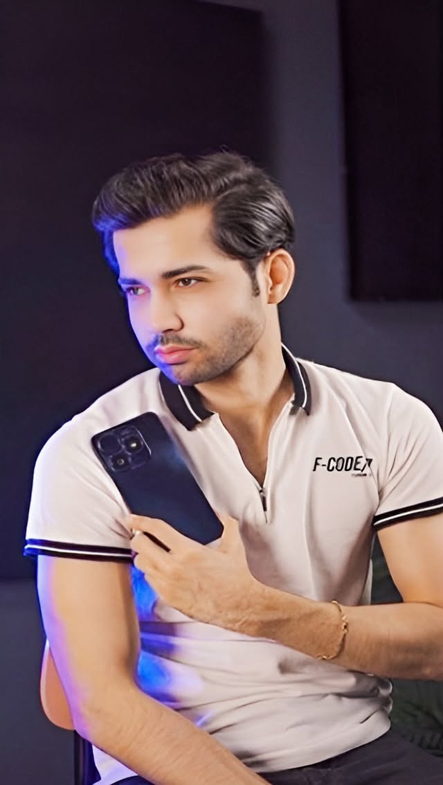 Ready to take your gaming to the next level?
New project for Villaon Pakistan!
#villaon #v30rs #pakistanimedia #pakistanifashion