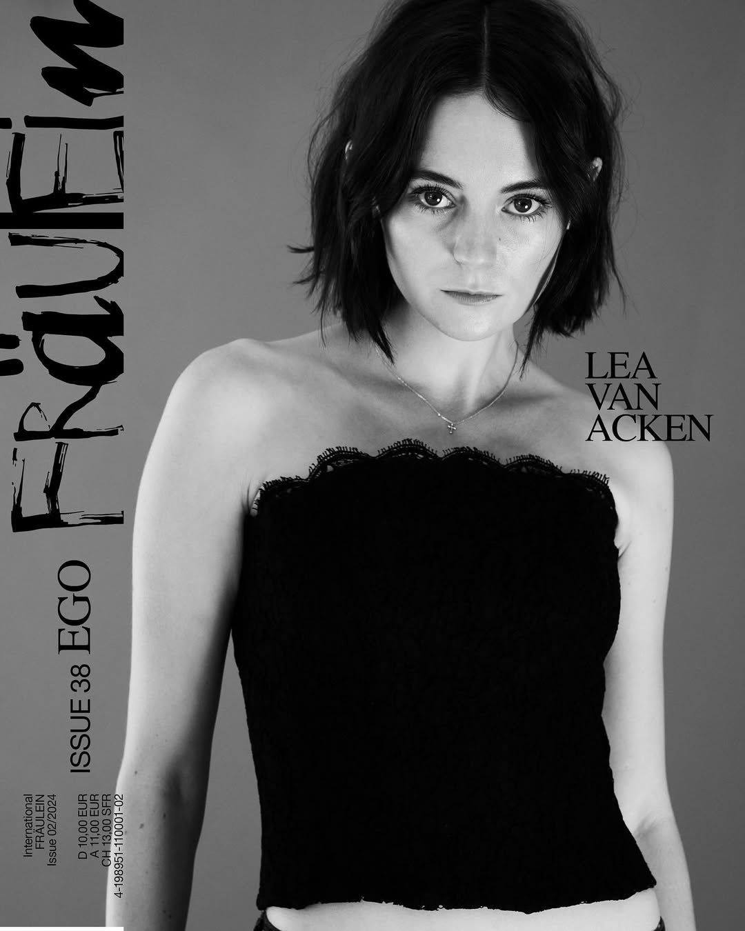 FRÄULEIN ISSUE 38 #EGO IS OUT NOW!
STARRING ACTRESS @lea_van_acken wearing @levis
Photography @ronalddick
Styling @tabicharaf
Hair & Makeup @michael__mayer using products from @chanel.beauty and hairtools by @babyliss
Production @ankiriedl
Styling Assistants @ellen_schuldes @laura_mona_messerschmitt
Production Assistant @luis.danke
Creative Direction #GötzOffergeld @oor_studio
Art Direction @mikemeire @mikemeire
Magazine Design @charlotte.cassel and @marielautsch
#fräuleinmagazine #issue38 #ego
