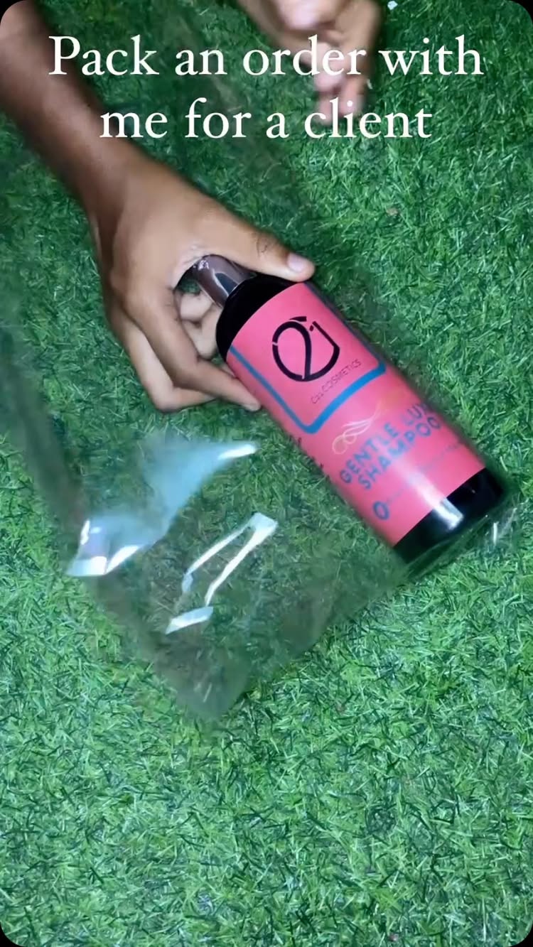 An order packed beautifully for a C-21 Diva all the way to Nkawkaw.
#c21cosmetics #haircare #hair #healthyhair #viral #besthaircareproducts