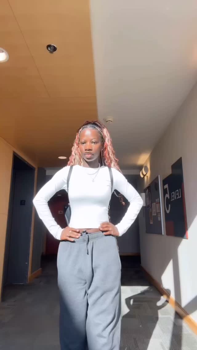 Outfit of the week
Tuesday is my favorite what about you?
.
.
.
.
.
.
.
#fyp
#ootd
#reels
#outfit
#foryou
#fitinspiration
#uni
#unilife
#canada🇨🇦