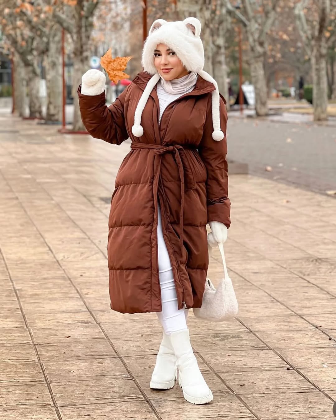 What do you think of her style?
أرائكم في ستايلهاا؟
Yes (👍) Or No (👎)
•
•
•
•
•
🔽🔽🔽🔽🔽
@hijaabi_style
@hijaabi_style
@hijaabi_style
•
•
•
•
•
#hijaberscommunity#fashionstyle#hijaabistyle#modamujer#modafeminina#hijabi#hijaabi#shein#modanisa#modanisa_ar#sheinhaul#fashionstyle#hijabilover#spain#moroccan#algerienne#ırak#tunez#hijabfashion#sheinforall#kiabi#bershkastyle#hijabmodern