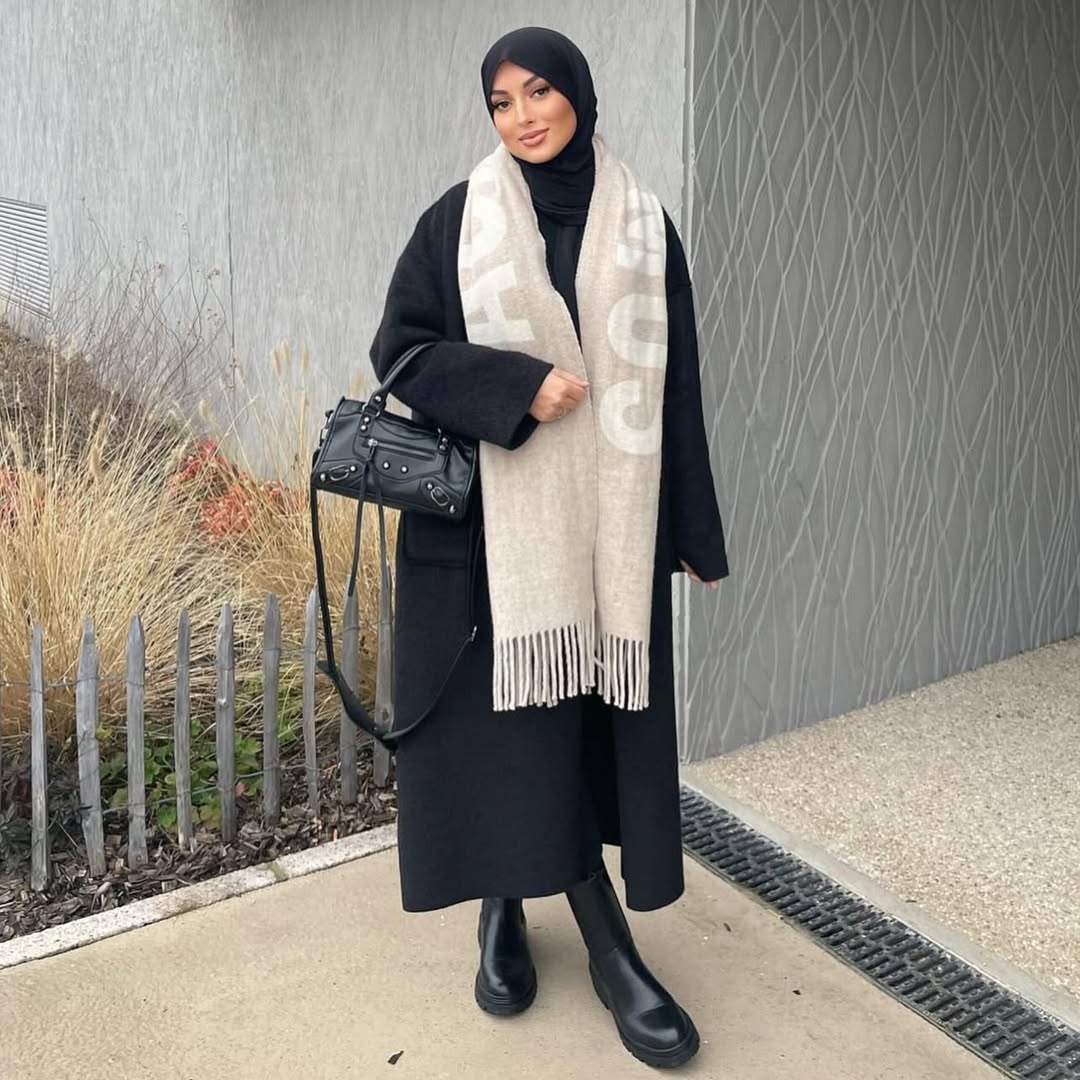 What do you think of her style?
أرائكم في ستايلهاا؟
Yes (👍) Or No (👎)
•
•
•
•
•
🔽🔽🔽🔽🔽
@hijaabi_style
@hijaabi_style
@hijaabi_style
•
•
•
•
•
#hijaberscommunity#fashionstyle#hijaabistyle#modamujer#modafeminina#hijabi#hijaabi#shein#modanisa#modanisa_ar#sheinhaul#fashionstyle#hijabilover#spain#moroccan#algerienne#ırak#tunez#hijabfashion#sheinforall#kiabi#bershkastyle#hijabmodern