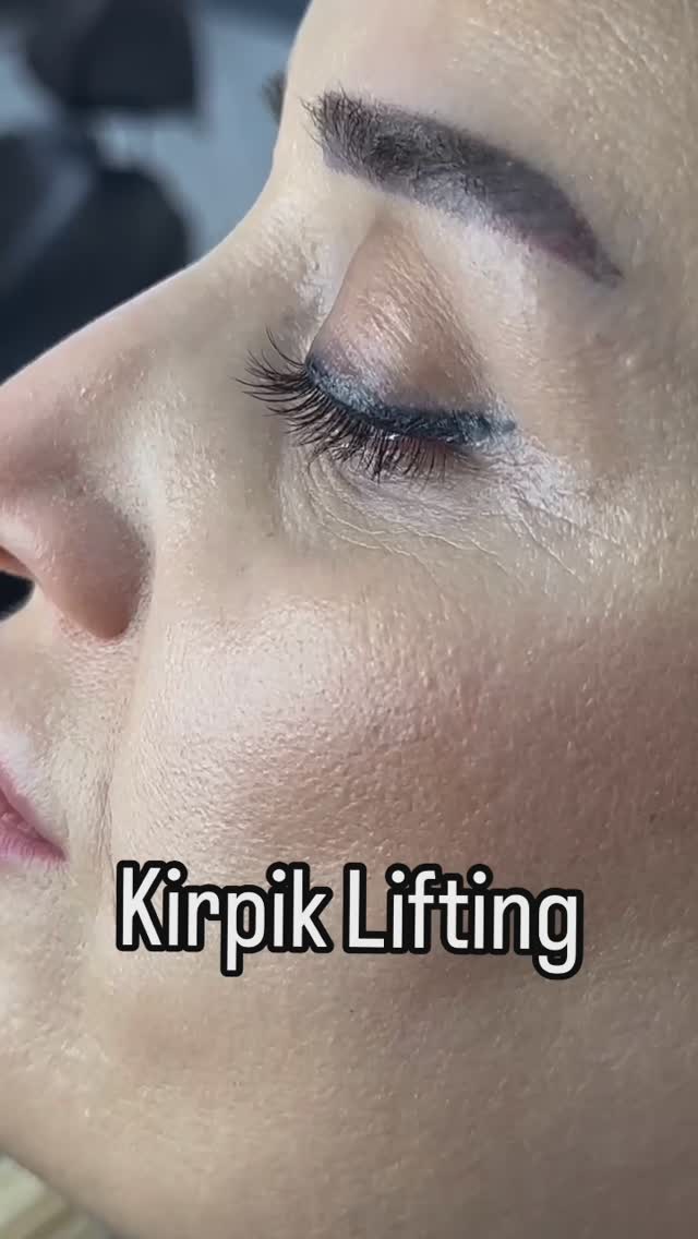 Kirpik Lifting Uygulaması ile Bakışlar Daha Büyüleyici ve Özgüvenli..! #kirpiklifting #ipekkirpik #kaşlifting #eyebrows #caddebostan #microblading #kaşdizayn #istanbul #eyeliner #dipliner #hilltownküçükyalı #piazza #caddebostansahil