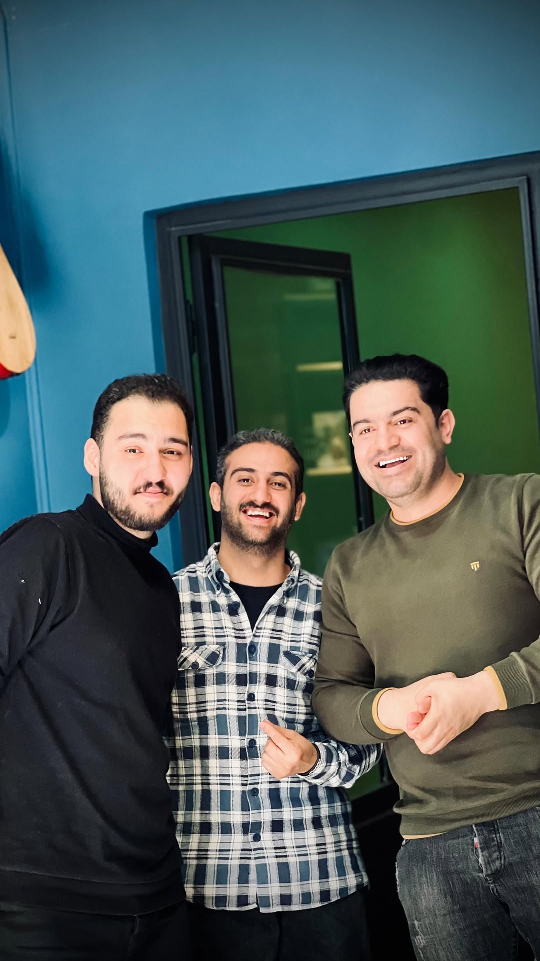 تقدیم شما عزیزان یه کار دلی با دوتار...🥰
با همکاران عزیز علی و سعید
@saeed_alibakhshi68
@aliansari_orginal
#داوود_رستمی #دوتار #دوتارنوازی #کرمانج