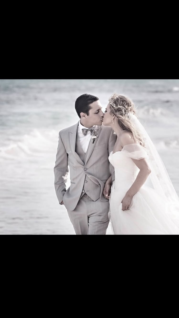 7 years ago today. Bursting with love now more than ever❤️