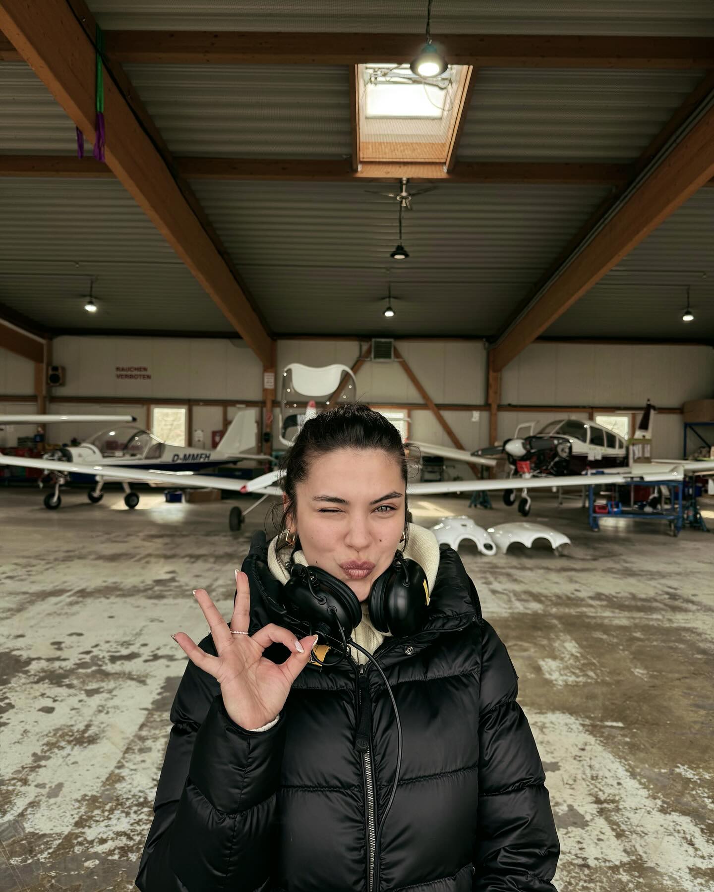 Bir cumartesi kacamagi✈️ Son fotografta ucusu bir sıkıntı çıkmadan sonlandırmaya çalışırken🥲(Dünyam şaştı mide bulantısından)