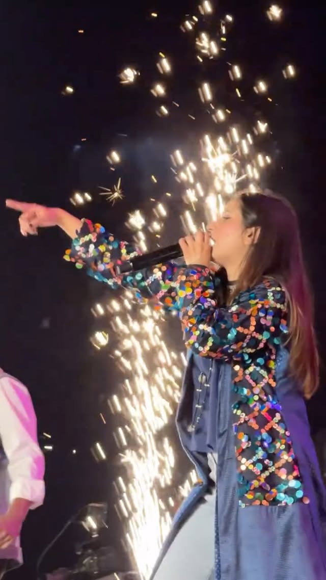 ๐๐ฎ โ๐๐ผ๐๐๐๐๐๐๐๐๐๐โ ๐จ๐ฉ๐ค๐ก๐ ๐ข๐ฎ ๐๐๐๐ง๐ฉ ๐ก๐๐จ๐ฉ ๐ฃ๐๐๐๐ฉ ๐
Outfit designed by my favourite @shoaibismail63
Shot clicked by @abaidullah9004
Founder of social nation @iarslanmehboob