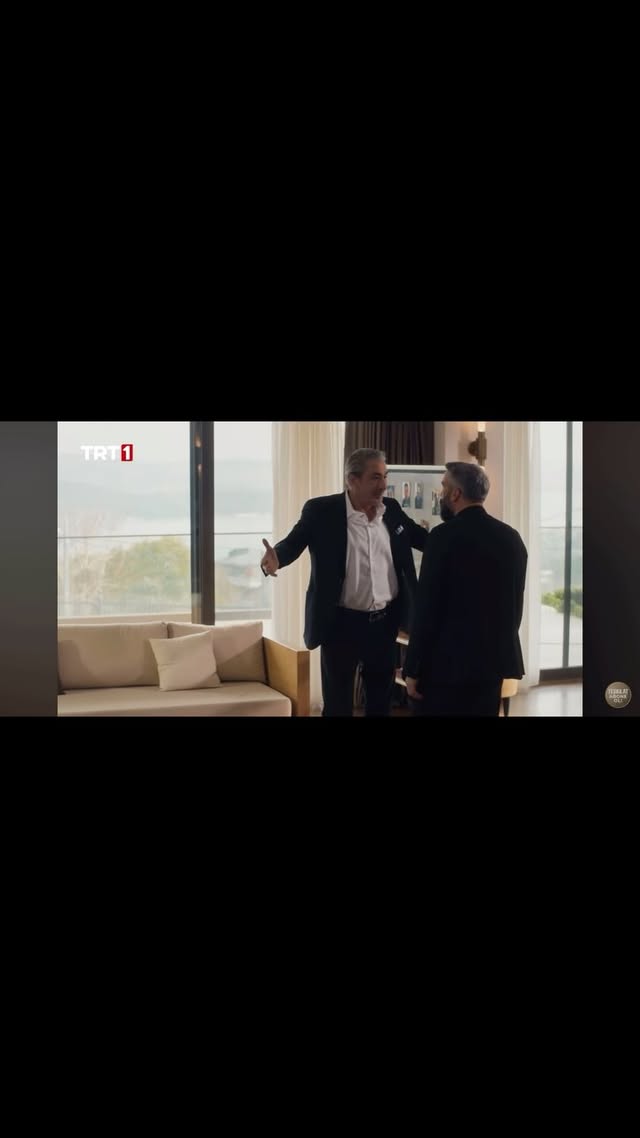 Emmi oğliii🎬 @erkanpetekkaya 👑
@teskilattrt @timsproductions @gurayhocaogullari 🙏🏼 @trt1
.
.
.
.
.
.
.
.
.
.
.
.
.
.
.
.
.
.
.
.
.
.
.
.
.
.
.
#teşkilat #teşkilatyenisezon #efsanegeridöndü #türkdizileri #dizisetinden #trt1 #trt1ekranlarında #timsybproductions #setgünlükleri #dizioyuncusu #yenirol #settenselamlar #çekimden #dizisahnesi #setanları #dizidünyası #oyunculuk #tvkeyfi #setarkası #heyecan #macera #aksiyon #drama #yeniproje #çekimvar #diziizle #karakter #yolculuk #filmveoyunculuk