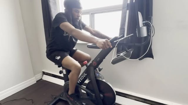 Health is wealth 🚴🏾 @yesoulfitness.official
#funcardio #yesoul #cyclingindoor
#yesoulfitness #indoortraining
Discount code : PSL100