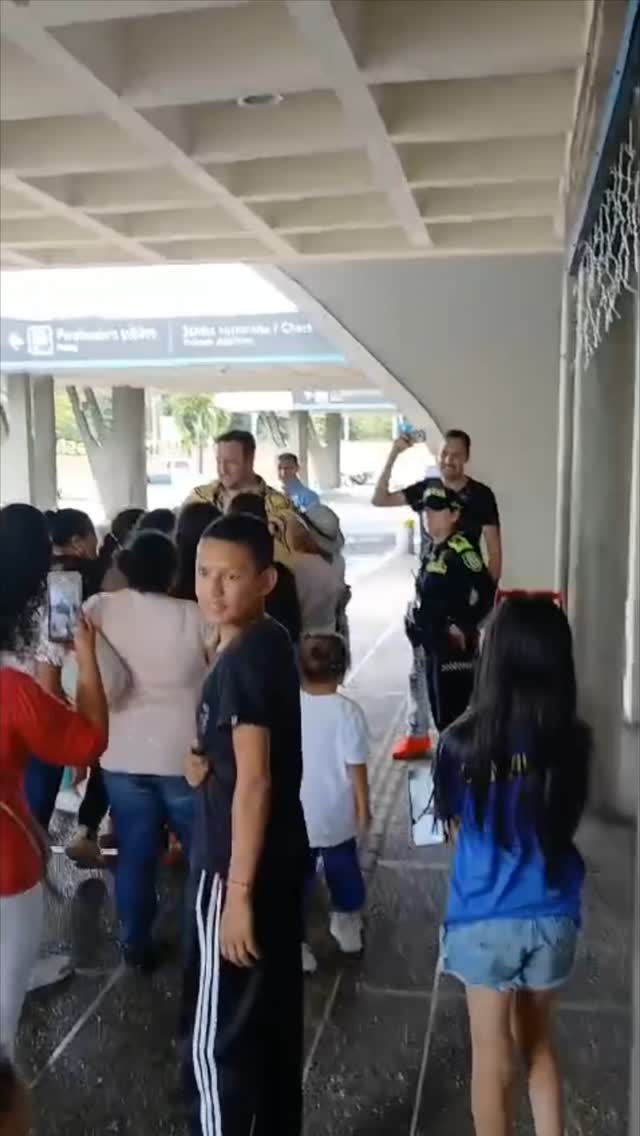 Ron Rafael Shimshilashvili Arrived at Olaya Herrera Airport in Medellin Colombia 🇨🇴 #RonRafael #RonRafaelS #RonShimshilashvili #RonRafaelShimshilashvili #OlayaHerrera #Medellin #Colombia #MedellinColombia