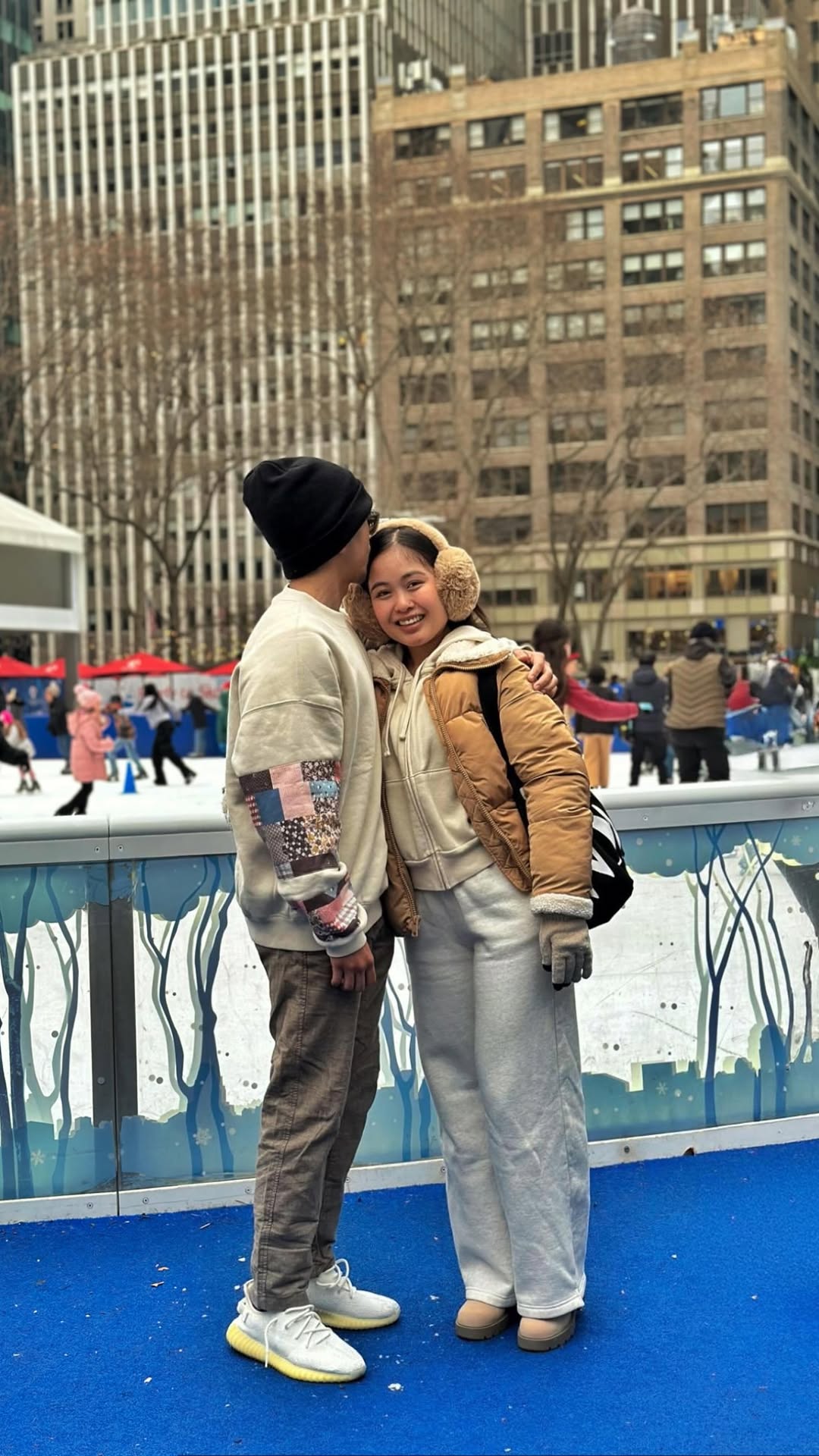 Who needs a winter coat when Iโve got you to keep me warm? ๐ซ๐ป
#newyork #couplegoals