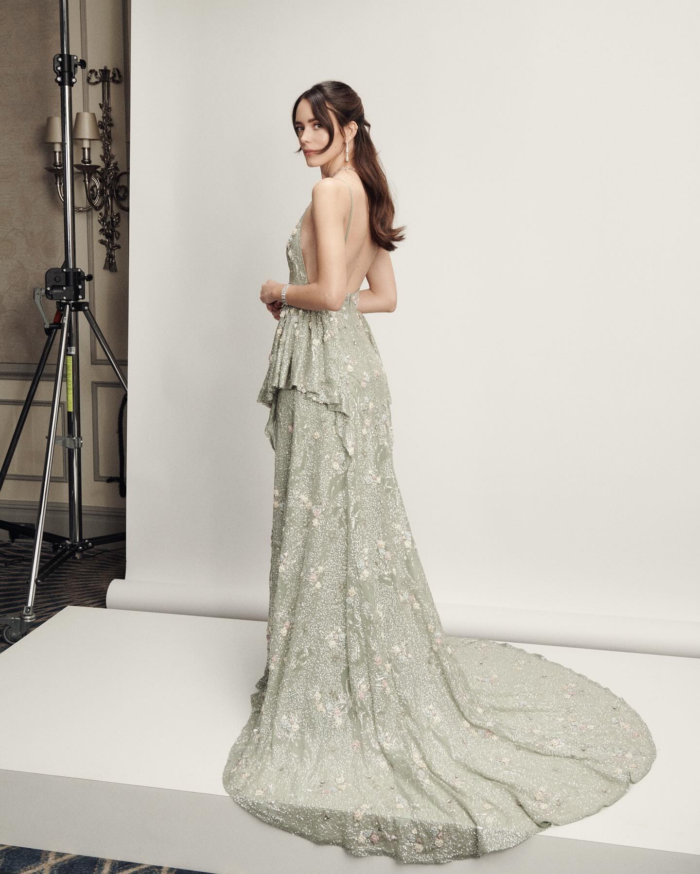 Because this dress by @nicolasghesquiere @louisvuitton was so perfect to bring my character of Maggie to the BAFTAs. Thank you @lancomeofficial for the wonderful and glamorous night and to all my team for making this red carpet a very special one 🩷🤍💚 #skincare #makeup