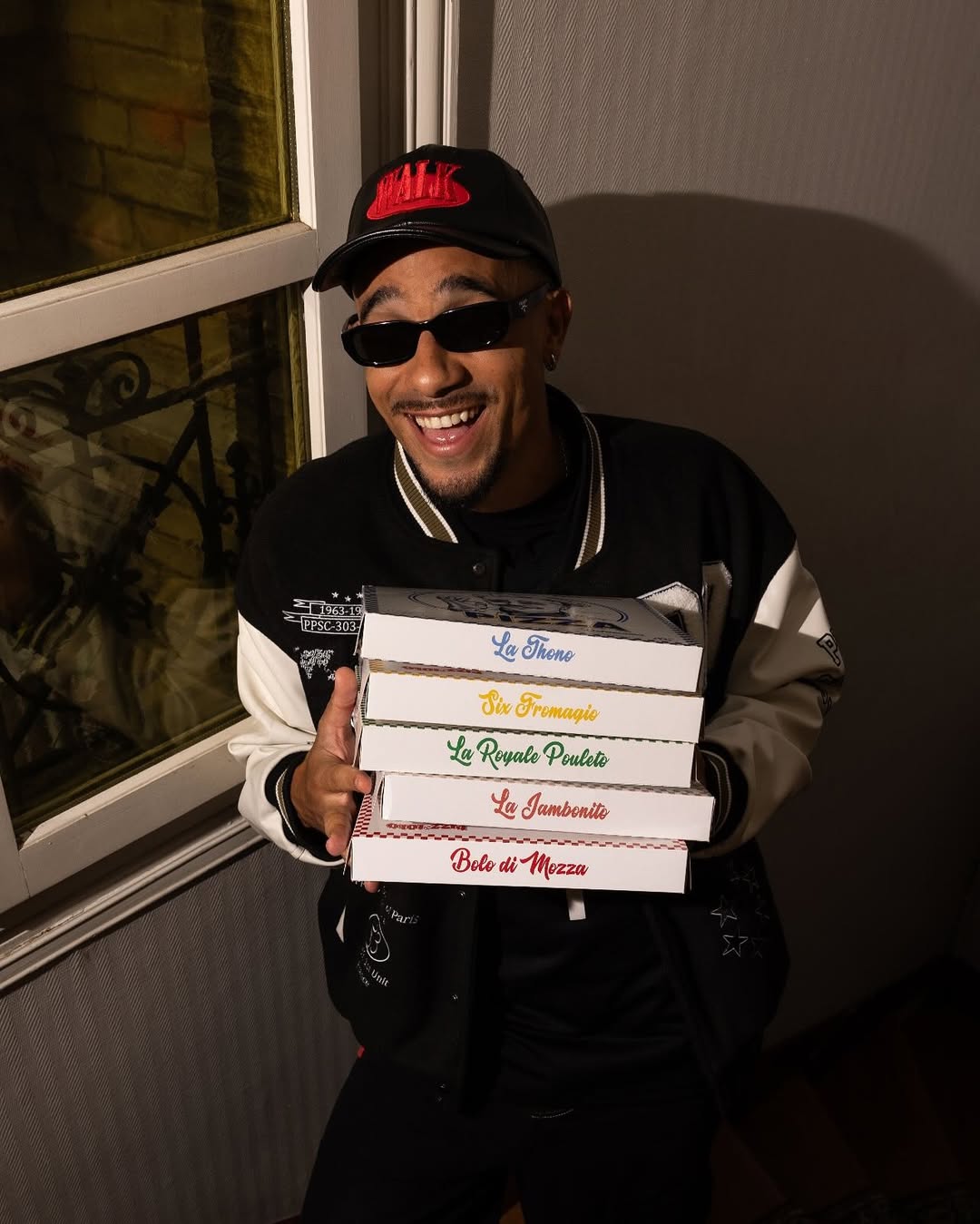 Soirée Pizzas Delamama avec @yvick et vous ça dit quoi ?
Spoiler : Il a tout mangé 👀