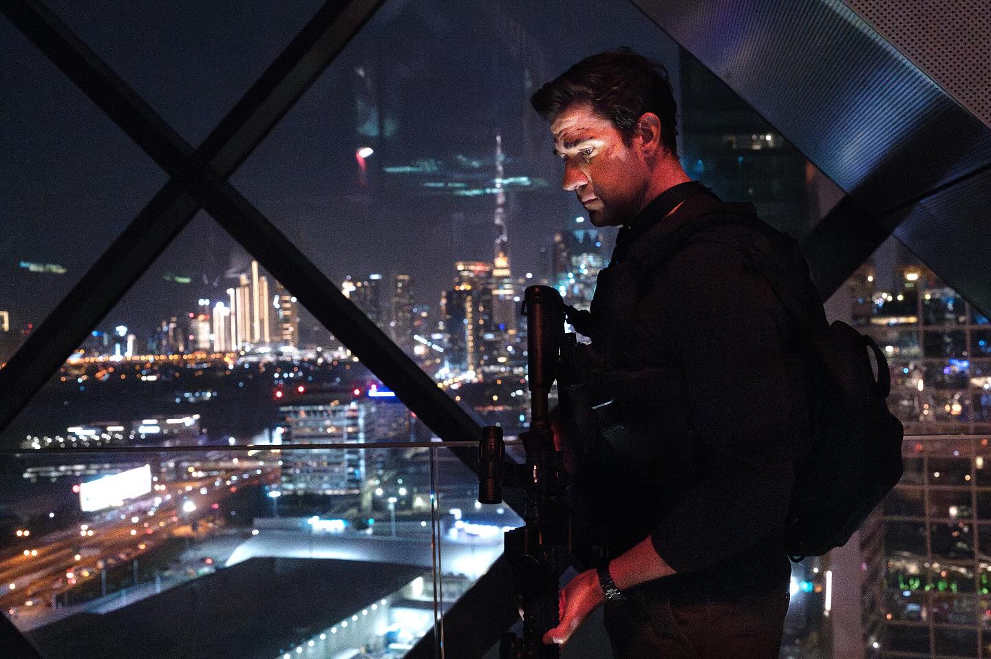 So. Good. To be. Back! #JackRyanMovie is off and running!!! HUGE thank you to all the inCREDible folks here in Dubai for letting us kickoff in epic fashion in your beautiful city! Here we go!!
📸 @jonny_cournoyer
@jackryanpv