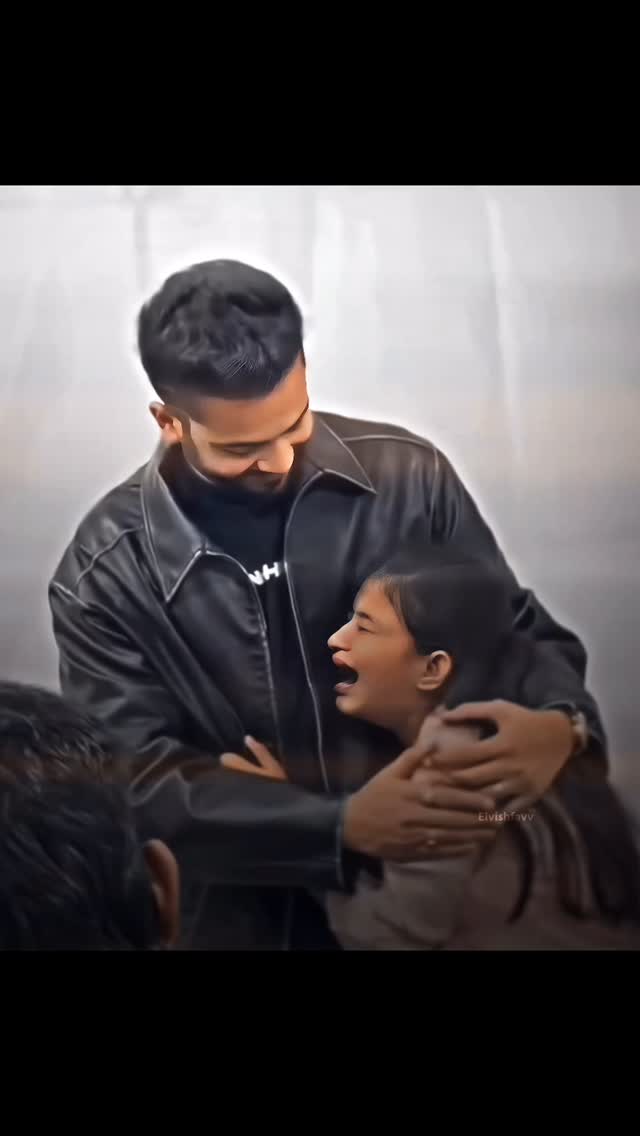 Haye 😭 Moment hai 🤧💗
.
.
#elvishyadav #elvisharmy #explorepage #exploremore #fyp #foryoupage #trending