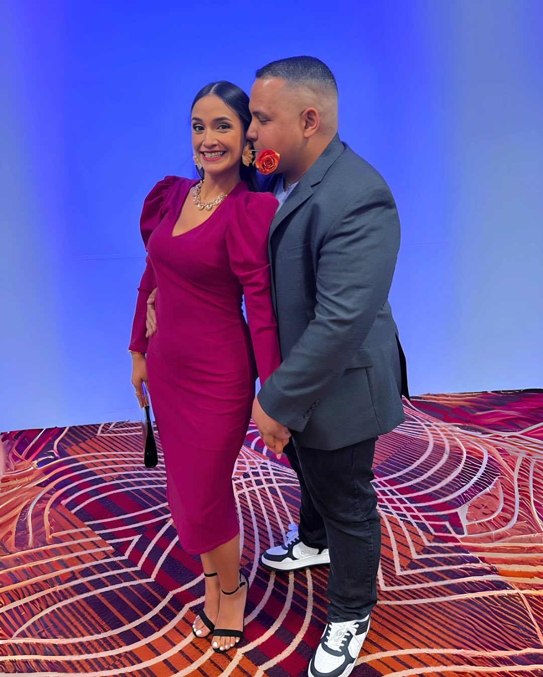 Para imperfectos nosotros somos los primeros, por eso puedo ver que en cada virtud es Dios quien nos está ayudando ♥️
Te amo corazón de melón @luzentinieblas