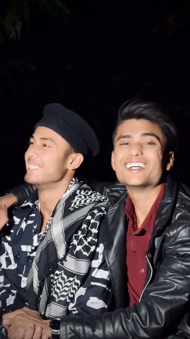 Tag your dost🏷️❤️
#meynufam #ahmedabad #riverfrontahmedabad #riverfront #trendingreels #trending #viral #motivation #motivationalquotes #explore #explorepage #foryou #foryoupage #reels #reel #trend #love #friends #friendship #merijaan❤️ #dost #dosti👬 #jigri #jigriyaar❤️ #jaan #bestfriends