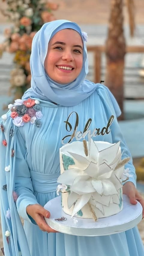 الحقووو بسرعه استفيدو بالعروض مش هتلاقو غير في @sele_perfume وبس علي كل العطور الأورجينال 🔥🔥
ومتاح شحن لكل محافظات مصر 🚛🚛
خصومات تصل ل ٥٠٪ علي كل العطور الاصليه الخليجي والفرنسي 🔥🔥
وعشان sélè perfume وثقه من نفسها بتدي لكل عملائها ١٤ يوم لو لقيت برفيوم في اي مشكله من حقك تستبدل او تسترجع فلوسك 👌