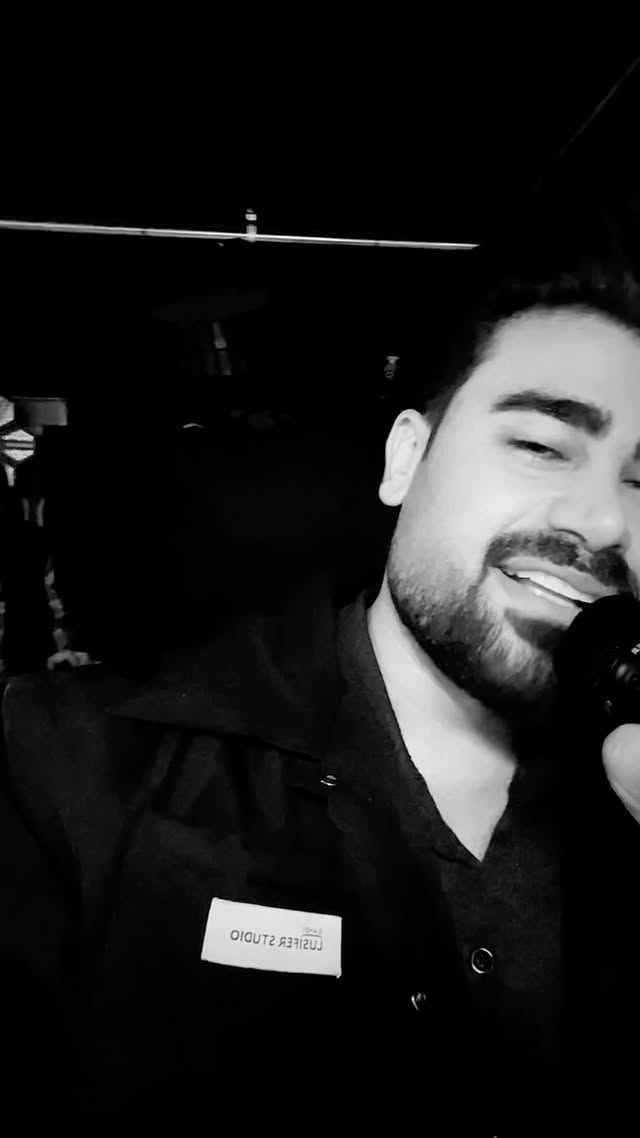 یلون یلون یلونم یلون قد شلالم 🤍
یلون به لری چه معنایی میده ؟
بفرستید واسه یلون هاتون 😍
#لر #لری #لری_شاد #لری_غمگین
