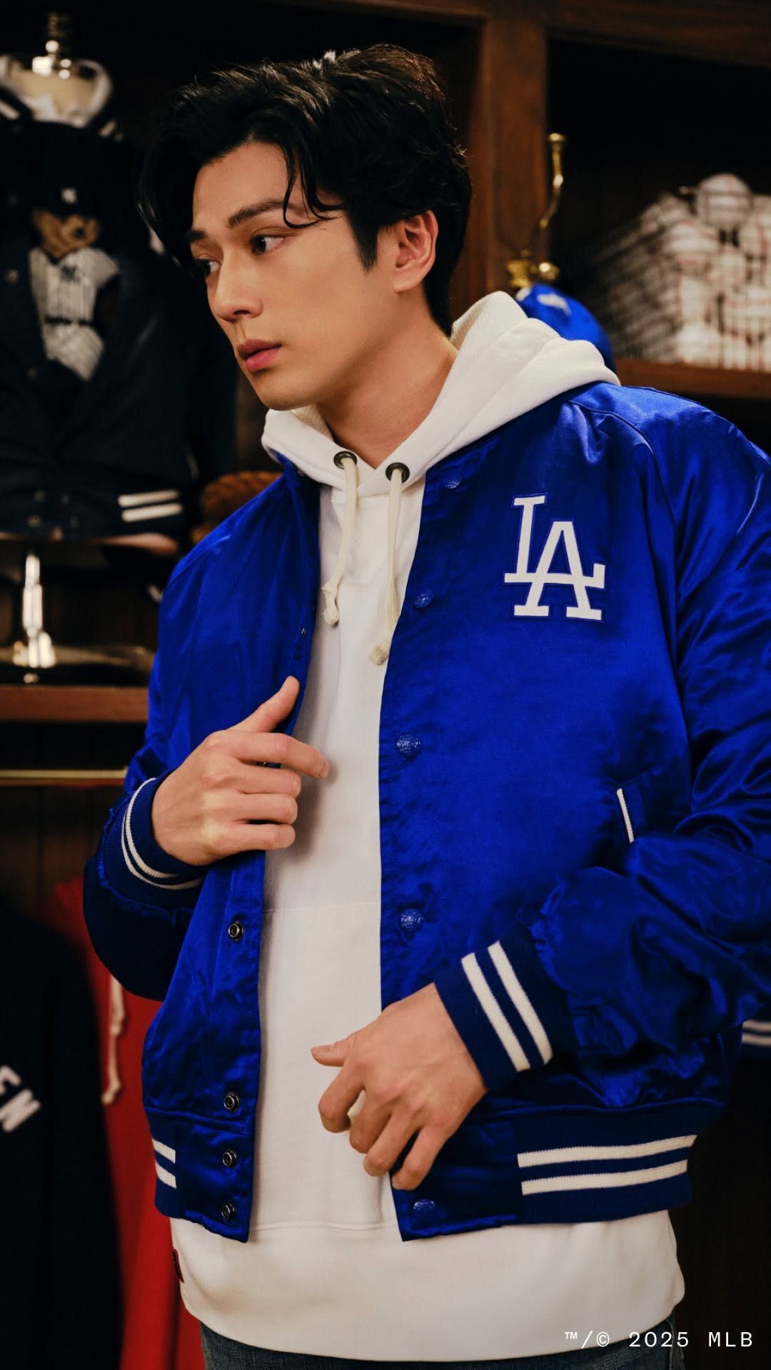 The #PoloRalphLauren line up with @Mackenyu.
Celebrating the @MLB World Tour™ Tokyo Series, Mackenyu joins #RalphLauren for a baseball-inspired game creating a batting order.
Watch the full video via the link in bio.
#PoloRalphLauren #PoloRLStyle #MLB #MLBTokyoSeries #Mackenyu
™/© 2025 MLB