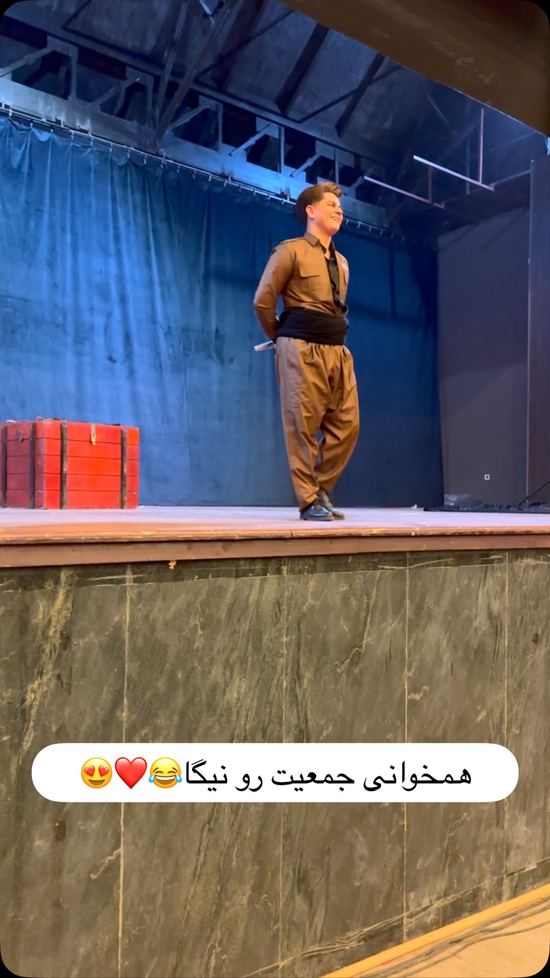 جمعیت رو نیگا😂❤️
.
.
.
#کورد #کوردواری #کوردستان #کوردی_شاد #کوردی #هنرمند #طنز #ریمیکس