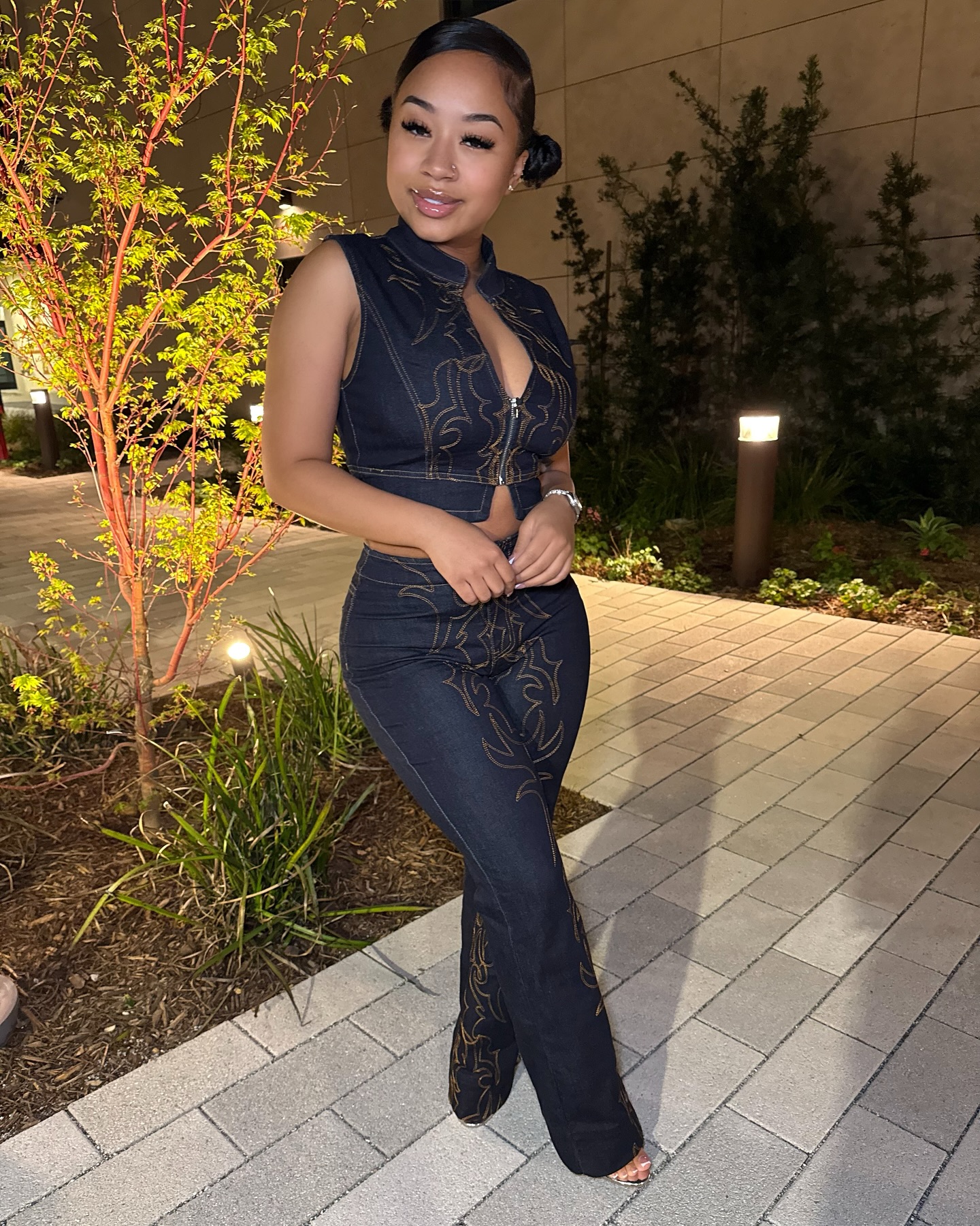 Up & down his algorithm, he know every pic is pain❤️🔥@FashionNova🥡🥢
Search🔍: Take The Reigns Embroidered Denim Vest
Search🔍: Take The Reigns Embroidered Stretch Wide Leg Jeans