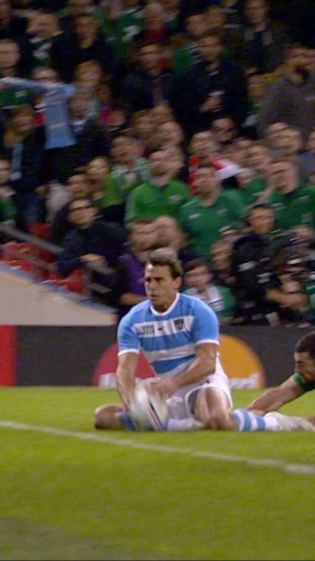 HOW did @imhoffjuan_ get this down in time? 🤯
#RWC2015