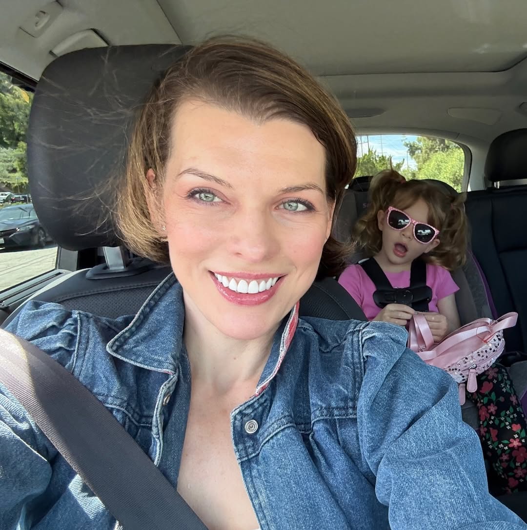 I got a monkey on my back! But she’s a cute one🥰