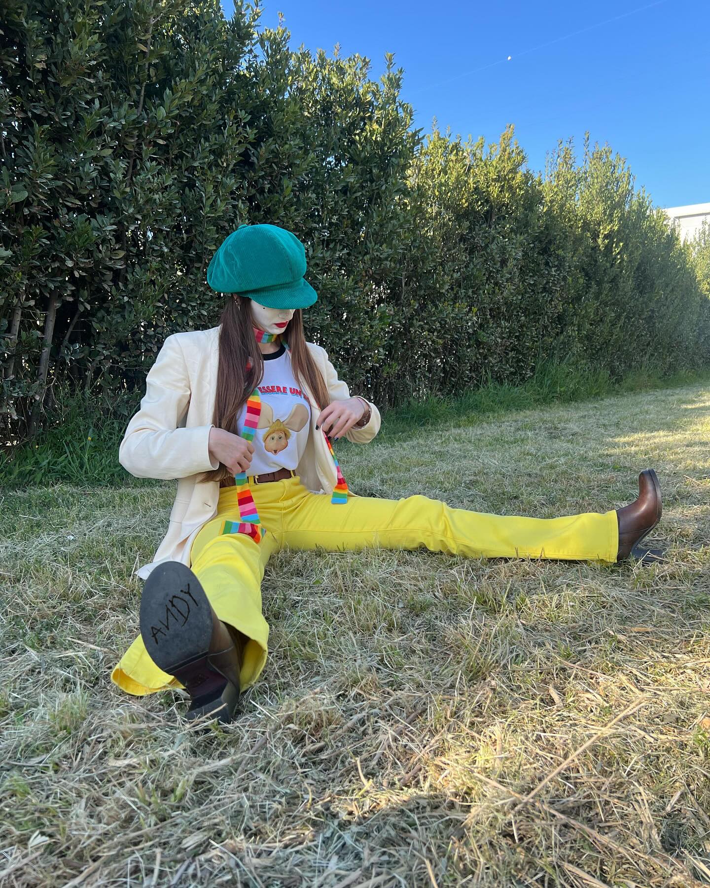 Sono tornata al Romics dopo quattro anni e mi sono detta: vestiamoci da chi, in questo periodo, mi fa sentire meno fuori posto
💛