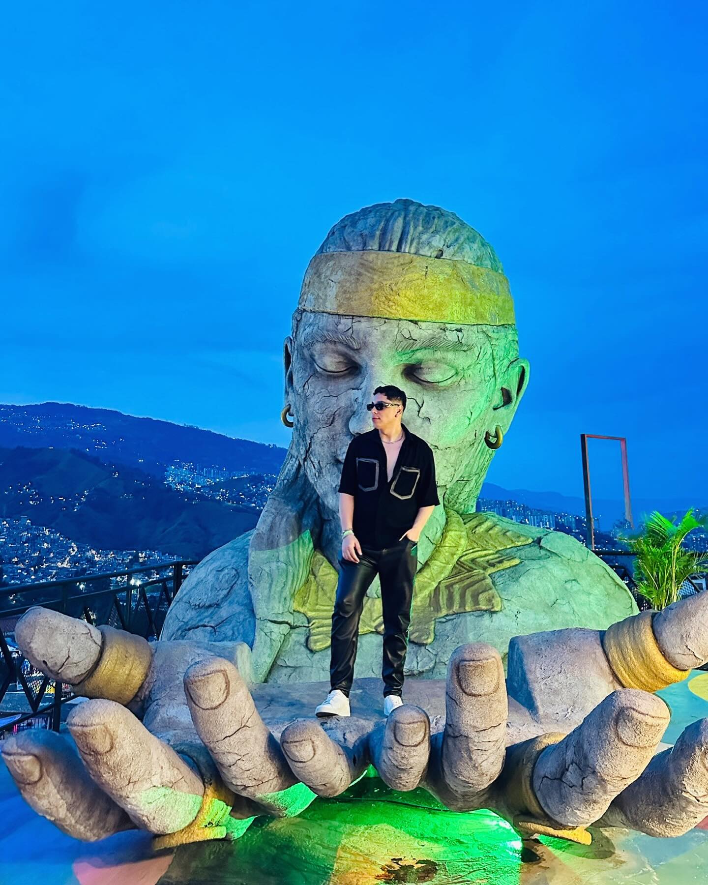 Una noche en Medellín ! 🔥 #quechimba #medellin