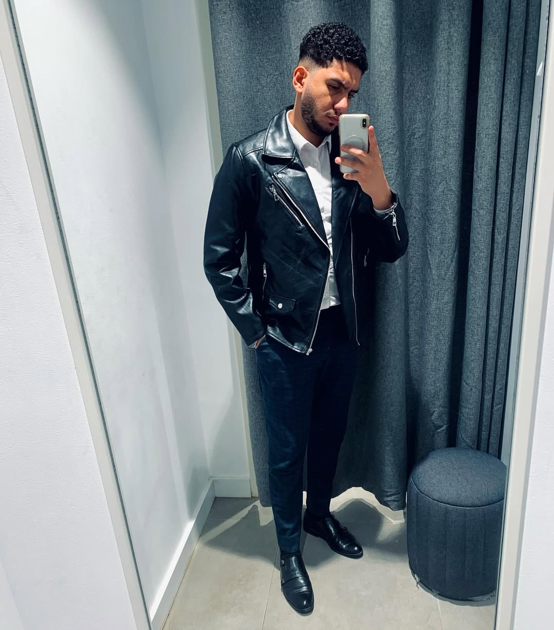🖤