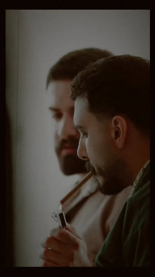 بزودی میشنوید
«کافر»
شروین پناهی و احمد فتحی
ترانه و ملودی:
احمدفتحی
تنظیم میکس و مسترینگ:
@daniyal_hassanzadeh_
کارگردان:
@arman_poorzaker
گیتار:
@danyalmatour
کاور:
@sajadayoubi
عکس:
@ahmadrezajokar__