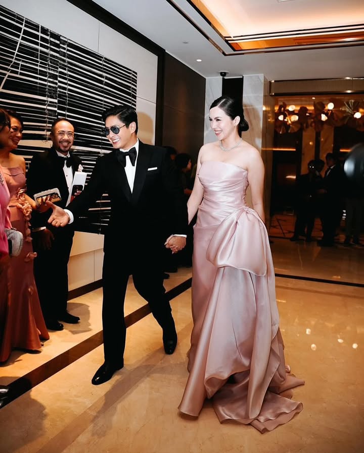 ABS-CBN Ball 2025 — the best part? Walking in with you. To the man I love, you make every event unforgettable. Dressed to the nines with the one who makes my heart shine. 🩷✨ #brightertogether